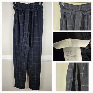 H&M Navy Blue Plaid Paper Bag Waist Trouser Pant Size 0 Tapered Leg A0302